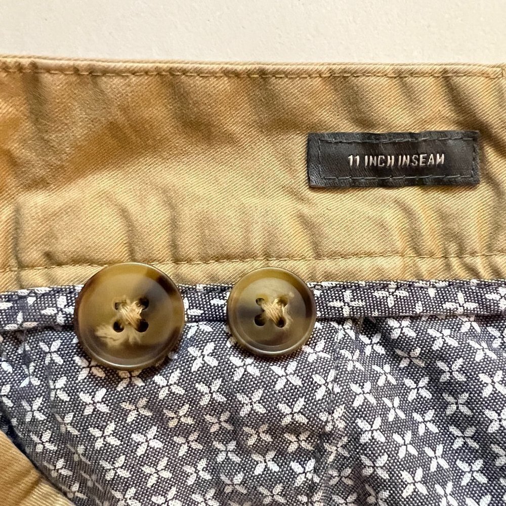 Bonobos Mens Khaki Shorts - Picture 8 of 10